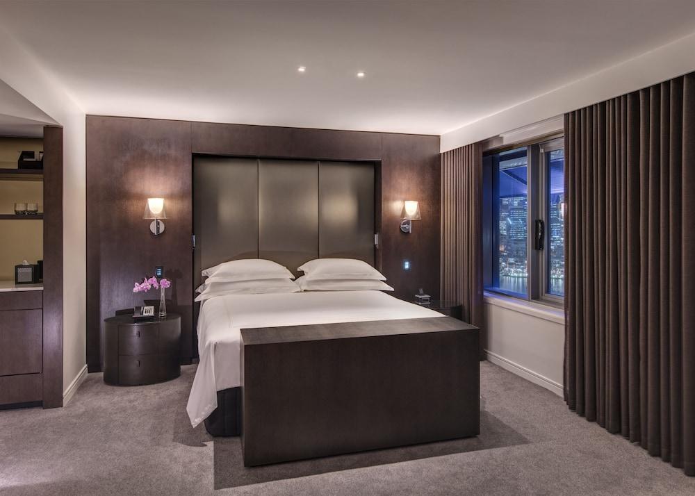The Star Grand Hotel And Residences Sydney Exterior foto A bedroom at the Mandarin Oriental London