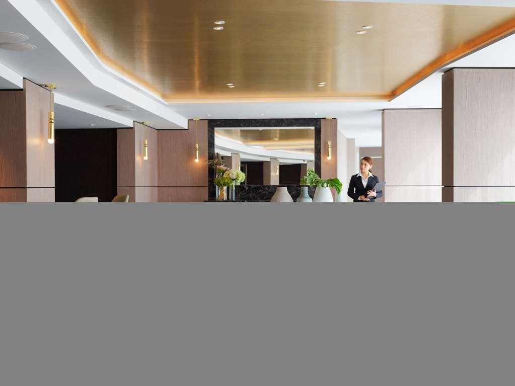 The Star Grand Hotel And Residences Sydney Restaurant foto The lobby of the hotel