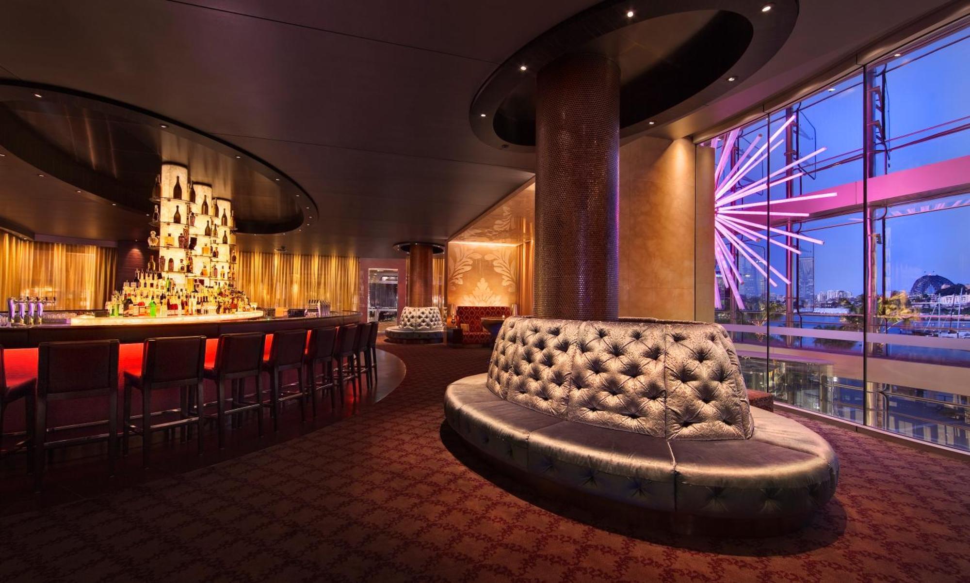 The Star Grand Hotel And Residences Sydney Exterior foto The bar at the London Eye