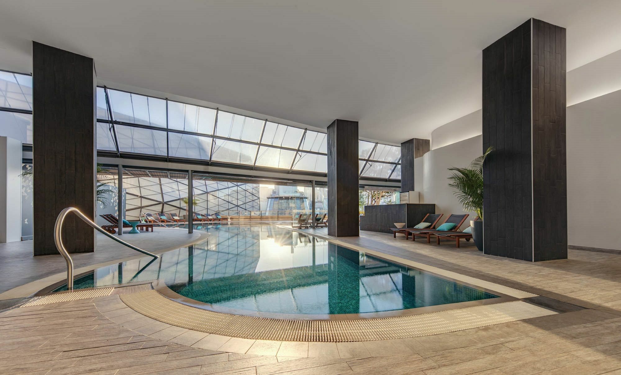 The Star Grand Hotel And Residences Sydney Exterior foto The pool at the 2018-opened hotel